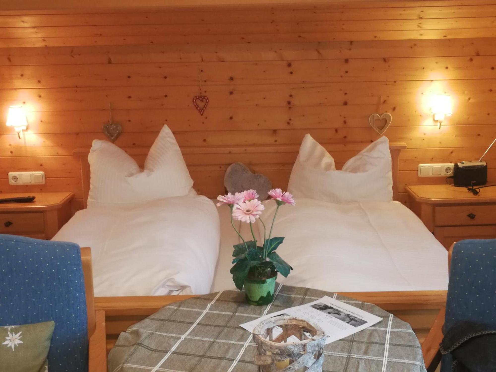 Ferienwohnung Johannesklause Митенвалд Екстериор снимка